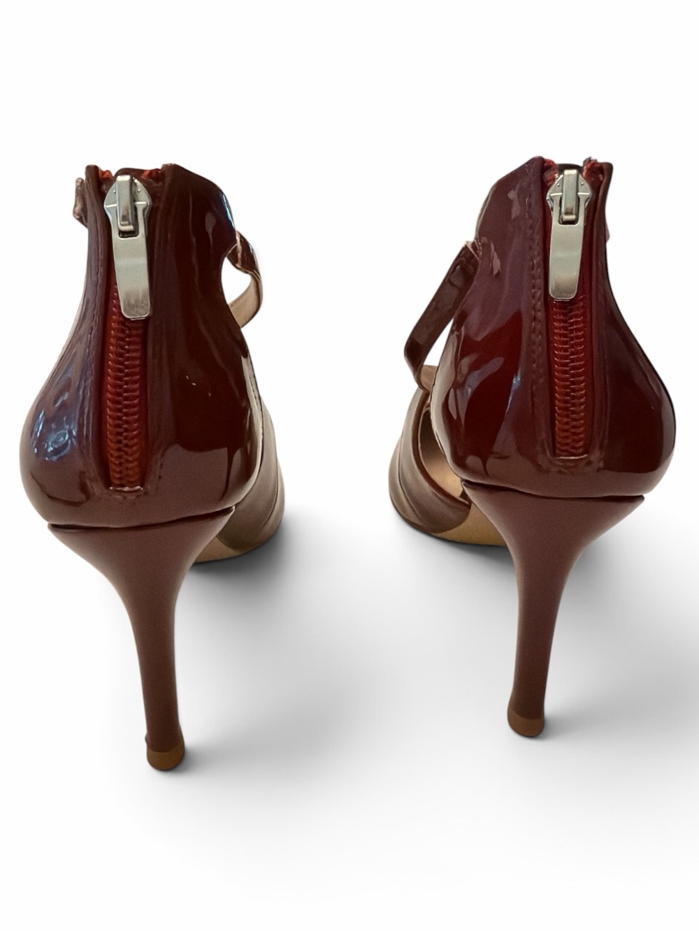 Pointed Patent Ankle-Strap Heels in Burgundy - Picture 5 of 6